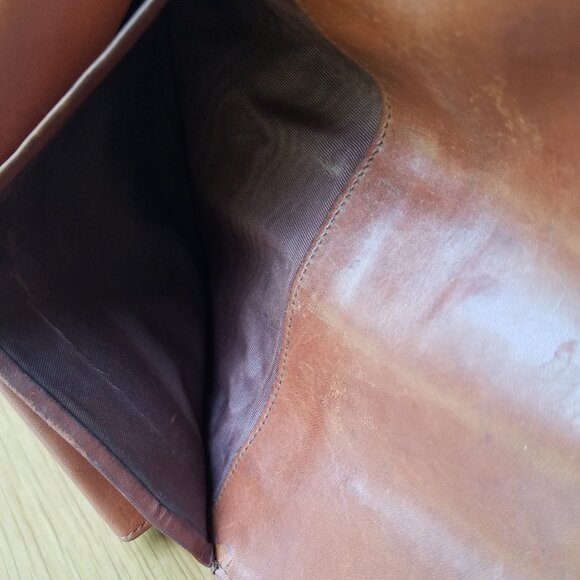 Vintage Dooney & Bourke AWL Brown Pebbled Leather Madison Clutch Wallet - Picture 8 of 15